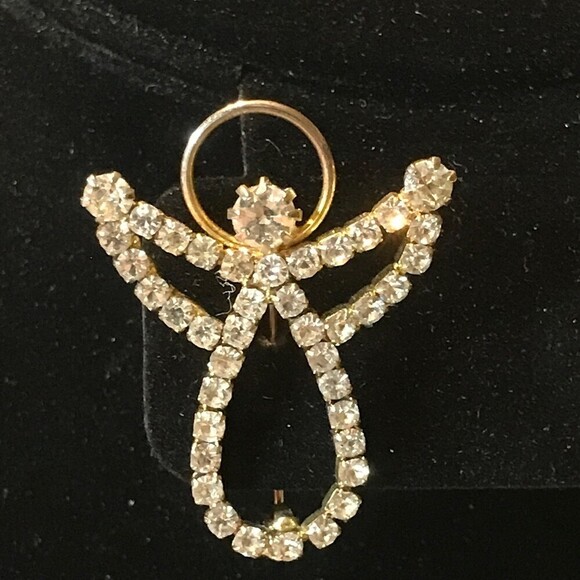 Vintage Crystal Angel Brooch / Lapel Pin - Picture 1 of 3